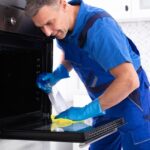 The Benefits of Hiring Professional Oven Cleaning Services